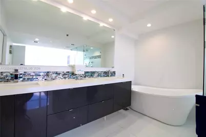 3600 Mystic Pointe Dr #1115, Aventura, FL 33180 - Photo 20