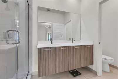 4838 NW 83rd Pkwy, Doral, FL 33166 - Photo 20