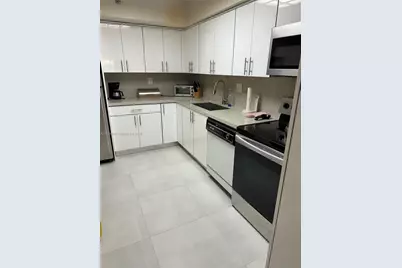 3600 Mystic Pointe Dr #208, Aventura, FL 33180 - Photo 2