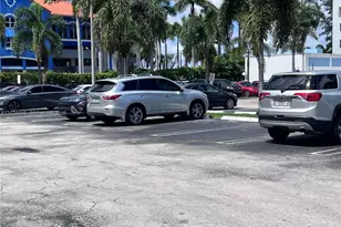 5055 NW 7th St, Miami, FL 33126 - Photo 32