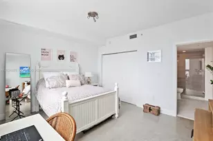 90 SW 3rd St, Miami, FL 33130 - Photo 24