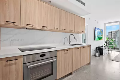 90 SW 3rd St #3810, Miami, FL 33130 - Photo 20