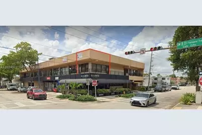 1101 SW 8th St #203, Miami, FL 33130 - Photo 2