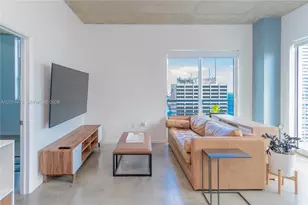 133 NE 2nd Ave, Miami, FL 33132 - Photo 2