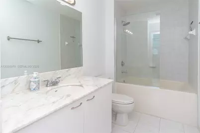 133 NE 2nd Ave #3002, Miami, FL 33132 - Photo 18