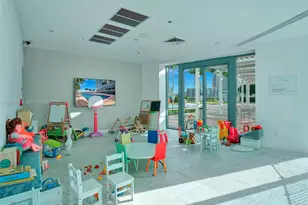 601 NE 36th St, Miami, FL 33137 - Photo 48