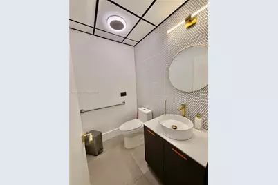 3080 SW 8th St, Miami, FL 33135 - Photo 18