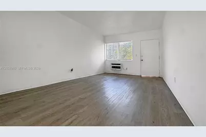 7717 Byron Ave #9, Miami Beach, FL 33141 - Photo 8