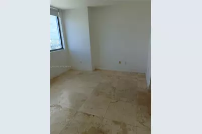 92 SW 3rd St #3909, Miami, FL 33130 - Photo 8
