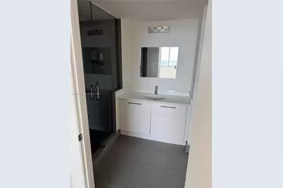 92 SW 3rd St #3909, Miami, FL 33130 - Photo 6