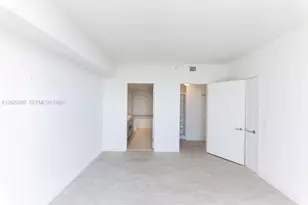 4010 S Ocean Dr, Hollywood, FL 33019 - Photo 12
