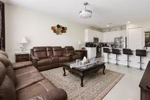 19220 NE 9th Pl, Miami, FL 33179 - Photo 10