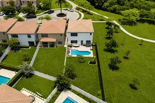 19220 NE 9th Pl, Miami, FL 33179 - Photo 38