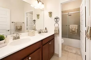 19220 NE 9th Pl, Miami, FL 33179 - Photo 28