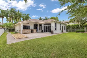 950 Marina Dr, Weston, FL 33327 - Photo 40
