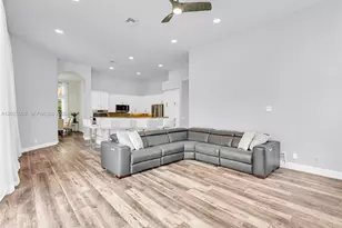 950 Marina Dr, Weston, FL 33327 - Photo 28