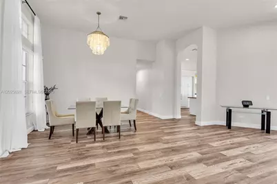 950 Marina Dr, Weston, FL 33327 - Photo 10