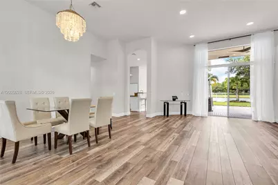 950 Marina Dr, Weston, FL 33327 - Photo 8
