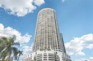 1750 N Bayshore Dr, Miami, FL 33132 - Photo 18