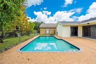 1541 SW 102nd Terrace, Davie, FL 33324 - Photo 26