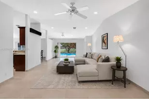 1541 SW 102nd Terrace, Davie, FL 33324 - Photo 2