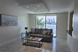 16558 NE 26th Ave, North Miami Beach, FL 33160 - Photo 4