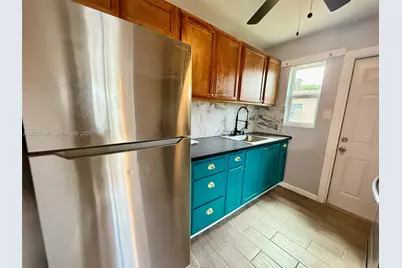 4030 SW 28th St, West Park, FL 33023 - Photo 6