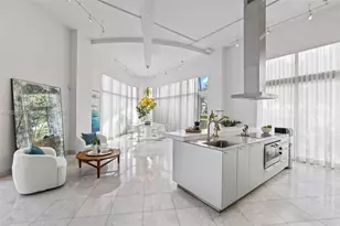 2001 Meridian Ave, Miami Beach, FL 33139 - Photo 2