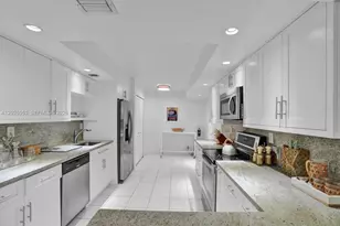 1121 Crandon Blvd, Key Biscayne, FL 33149 - Photo 8