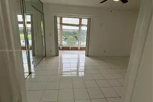 101 SW 132nd Way, Pembroke Pines, FL 33027 - Photo 4