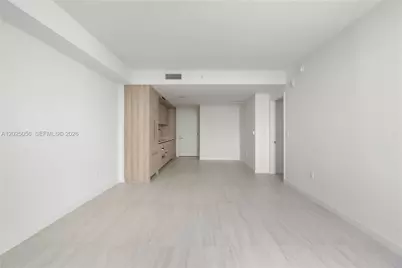 77 SE 5th St #4208, Miami, FL 33131 - Photo 18