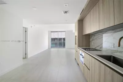 77 SE 5th St #4208, Miami, FL 33131 - Photo 12