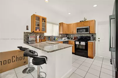 4149 NE 30th St, Homestead, FL 33033 - Photo 12