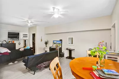 9910 Bahama Dr, Cutler Bay, FL 33189 - Photo 28