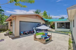 9910 Bahama Dr, Cutler Bay, FL 33189 - Photo 22