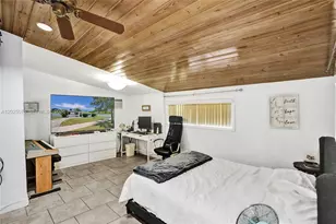 9910 Bahama Dr, Cutler Bay, FL 33189 - Photo 20