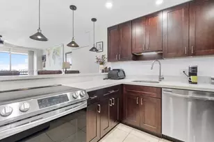 20379 W Country Club Dr, Aventura, FL 33180 - Photo 10