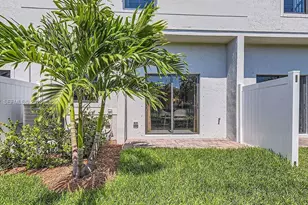 876 NW 3rd Way, Pompano Beach, FL 33060 - Photo 26