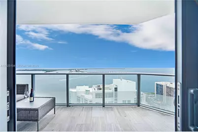 1300 Brickell Bay Dr #3402, Miami, FL 33131 - Photo 1