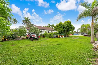 137 NW 20th St, Homestead, FL 33030 - Photo 28