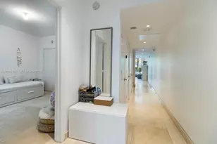 6000 Collins Ave, Miami Beach, FL 33140 - Photo 16
