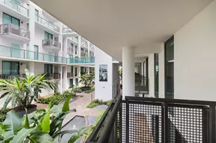 6000 Collins Ave, Miami Beach, FL 33140 - Photo 20