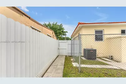 3375 SW 1st St, Miami, FL 33135 - Photo 40