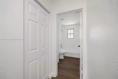10204 SW 173rd St, Miami, FL 33157 - Photo 20