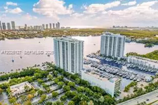 17301 Biscayne Blvd, North Miami Beach, FL 33160 - Photo 44