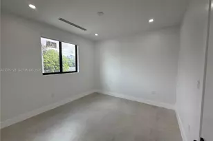1924 NW 27th St, Miami, FL 33142 - Photo 54
