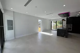 1924 NW 27th St, Miami, FL 33142 - Photo 40
