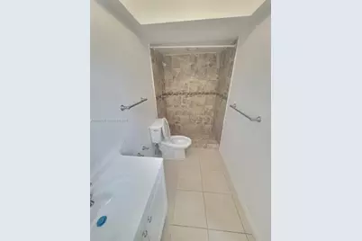 11960 NE 19th Dr #16, North Miami, FL 33181 - Photo 16