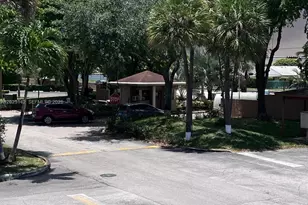 2570 W 67th Pl, Hialeah, FL 33016 - Photo 14
