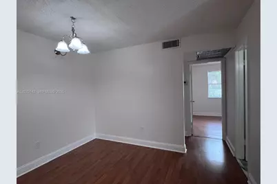 2570 W 67th Pl #21-2, Hialeah, FL 33016 - Photo 6